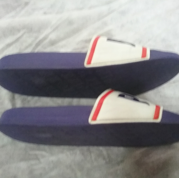 PINK Victoria's Secret Slides Size L - Picture 4 of 8